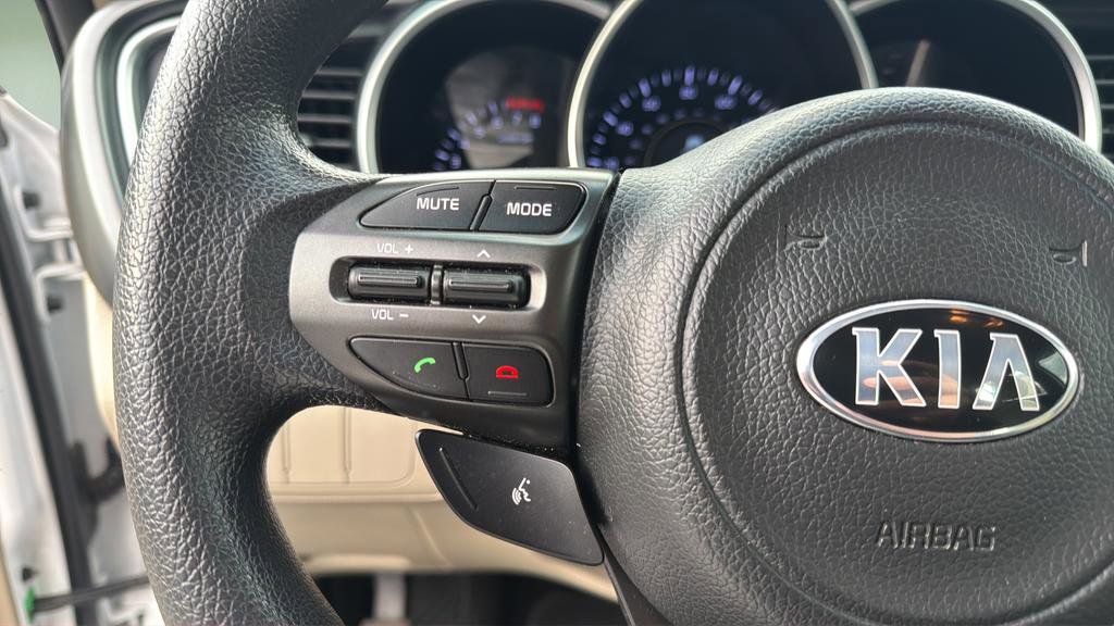 Used 2015 Kia Optima LX image 20