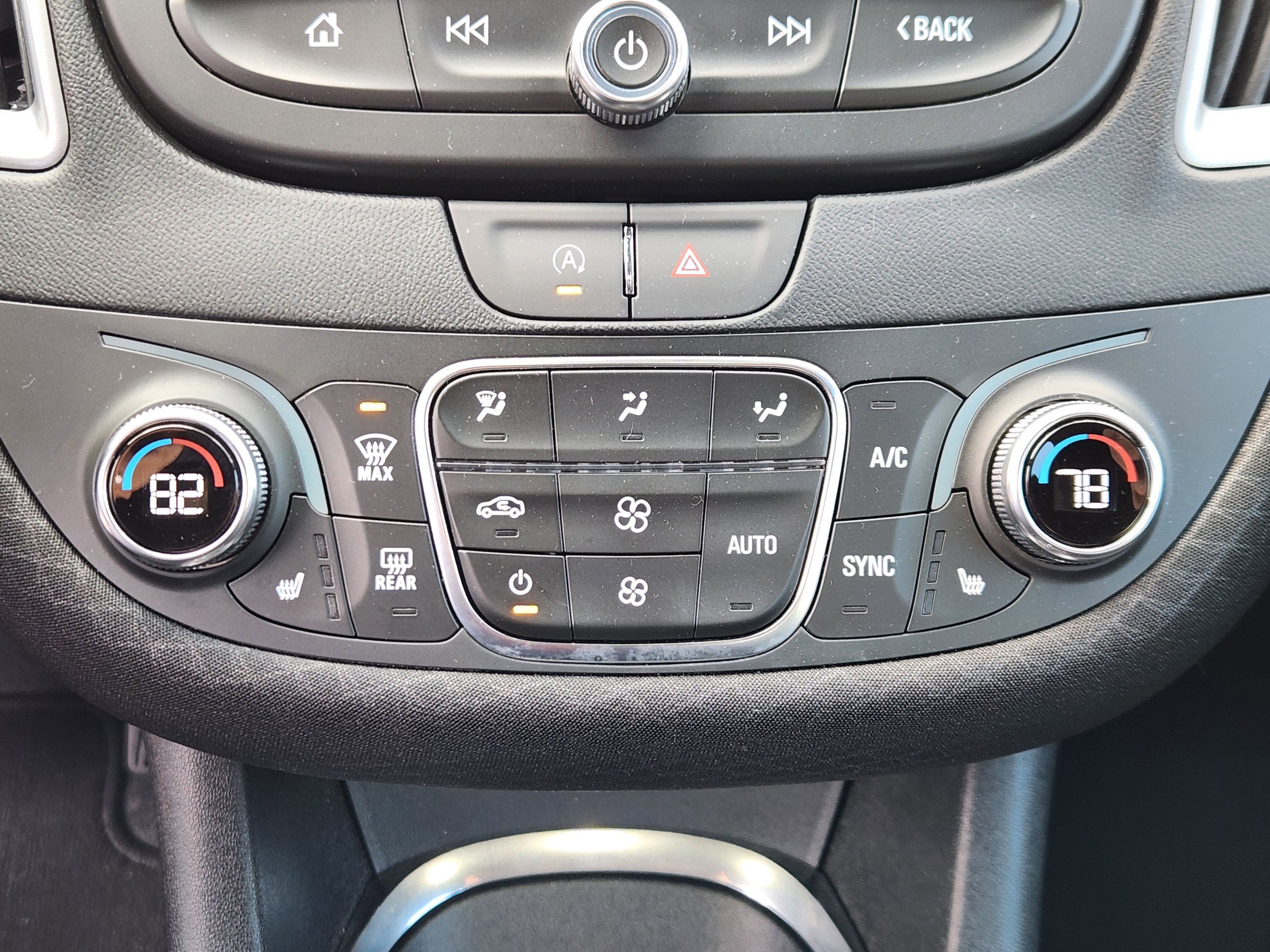 Used 2025 Chevrolet Malibu LT image 20