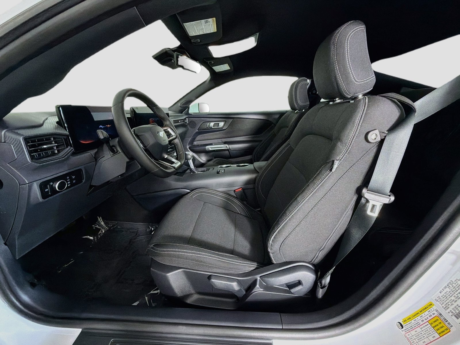 Used 2024 Ford Mustang Coupe RWD image 19
