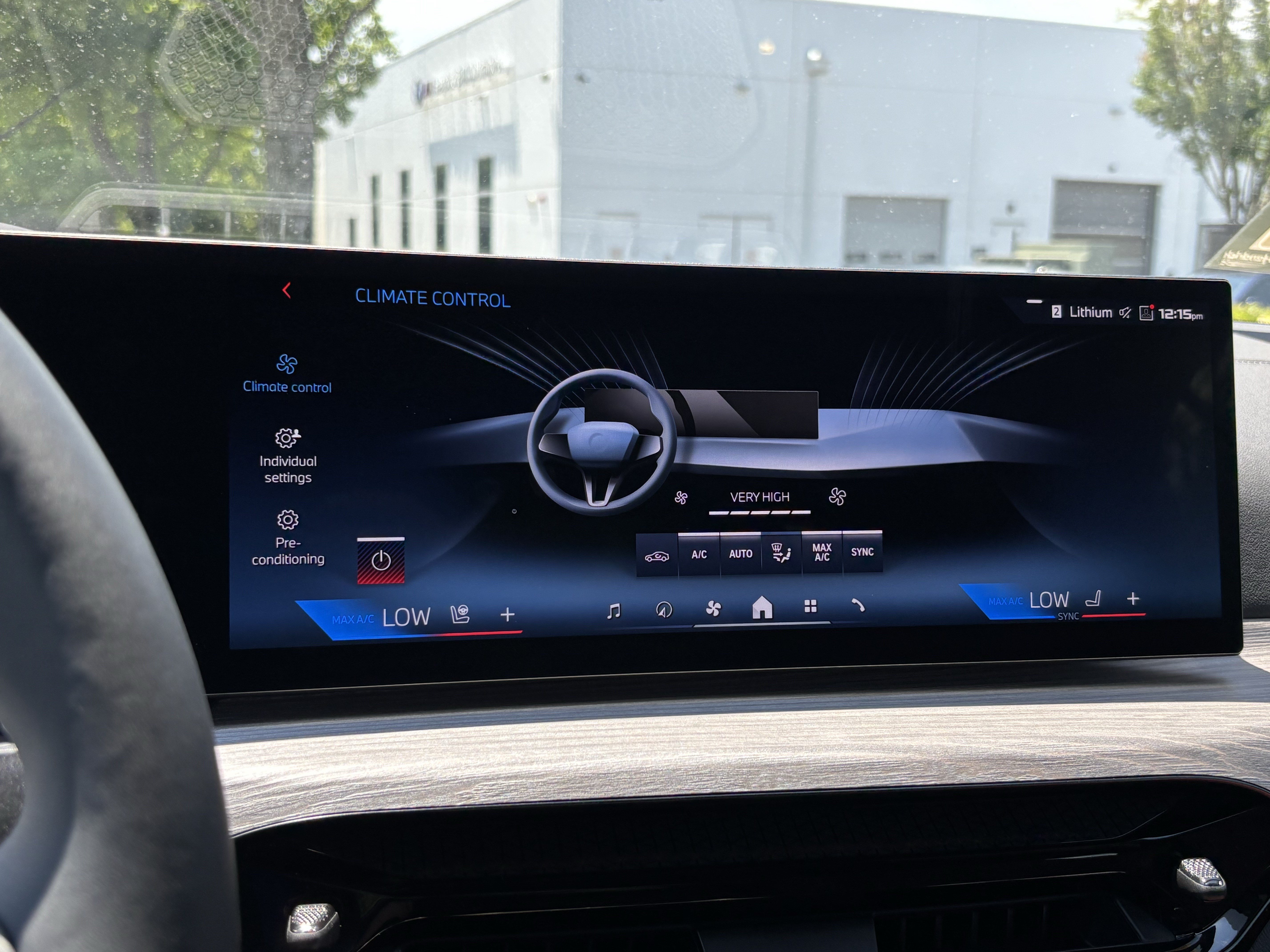 Certified 2026 BMW M440i Convertible RWD image 29