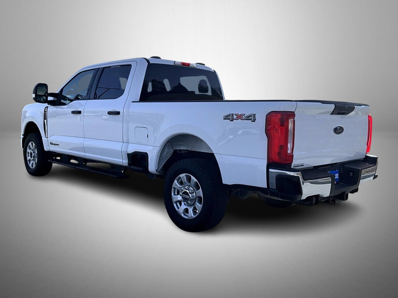 Used 2024 Ford F250 XLT image 7