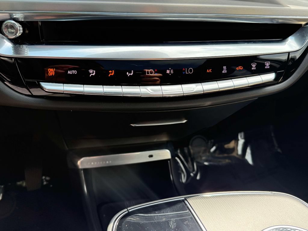 Used 2024 Cadillac Lyriq Luxury AWD/4WD image 26