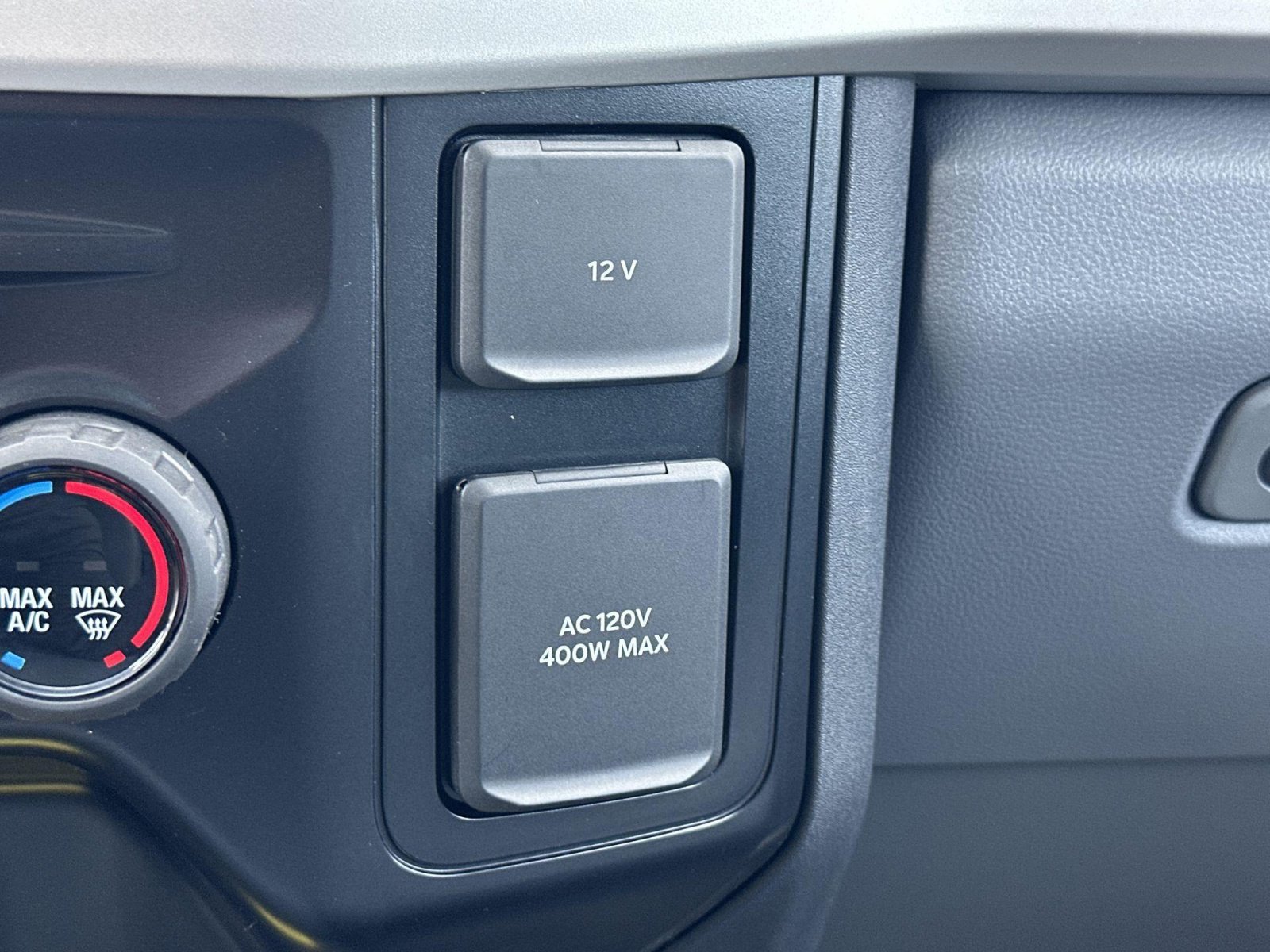 New 2025 Ford F550 4x4 Regular Cab Super Duty image 24