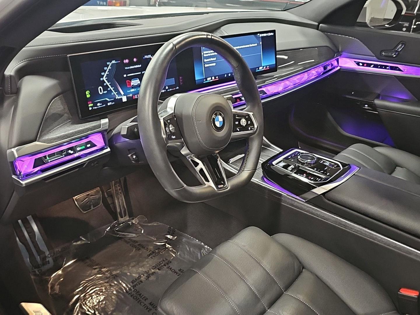 Used 2024 BMW 760i xDrive AWD/4WD image 13