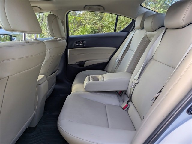 Used 2017 Acura ILX w/ Premium Package image 12