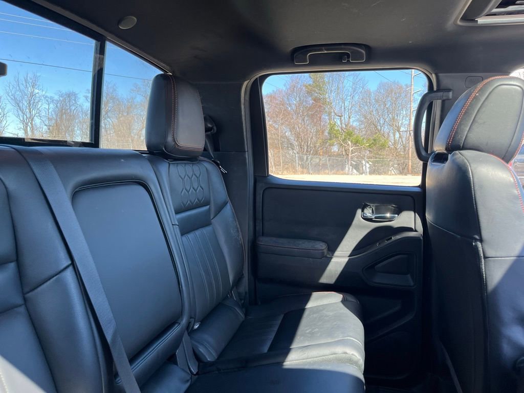 Used 2023 Nissan Frontier PRO-4X w/ Pro-4X Premium Package image 36