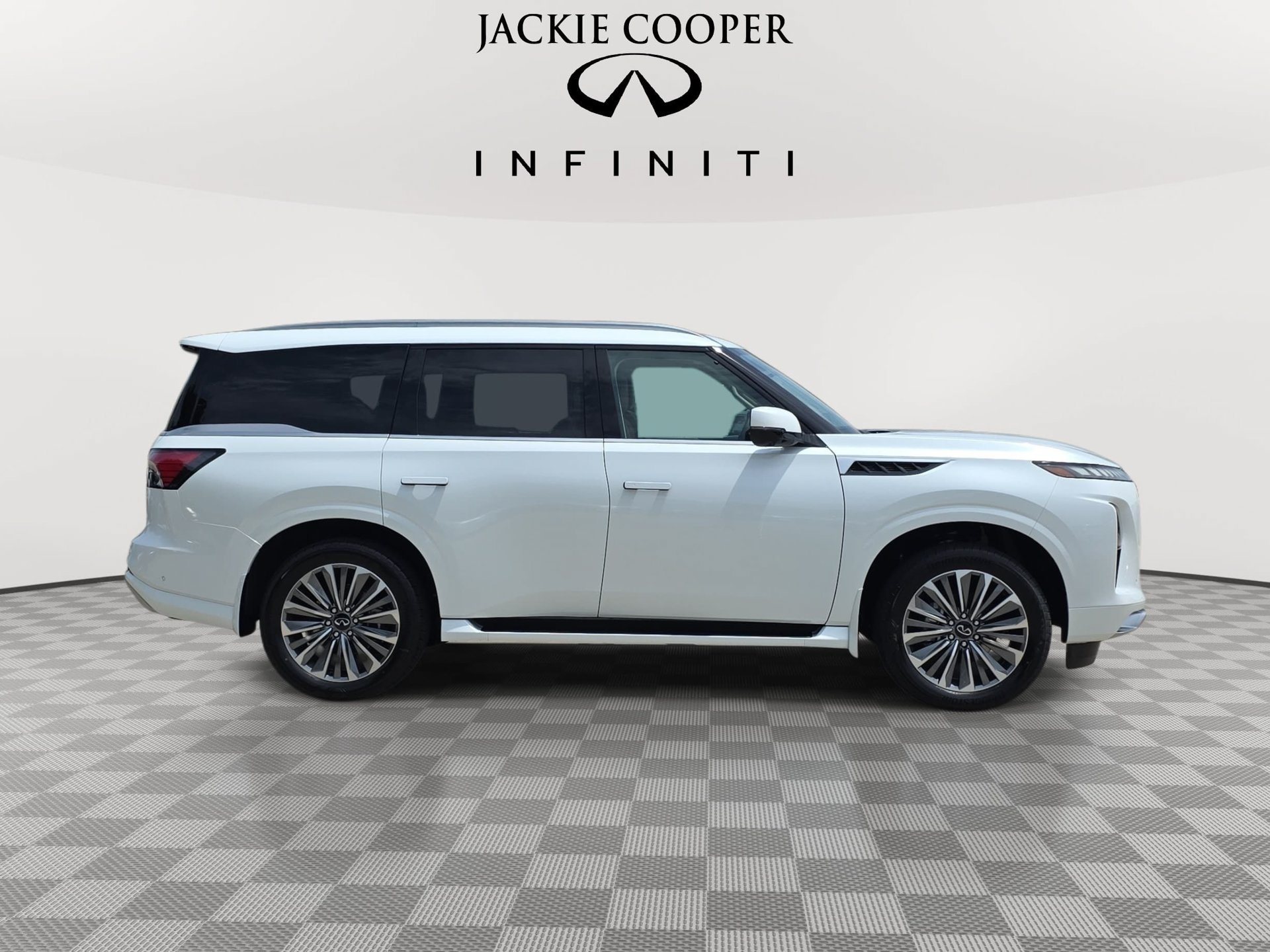 New 2027 INFINITI QX80 Luxe w/ Cargo Package AWD/4WD image 4