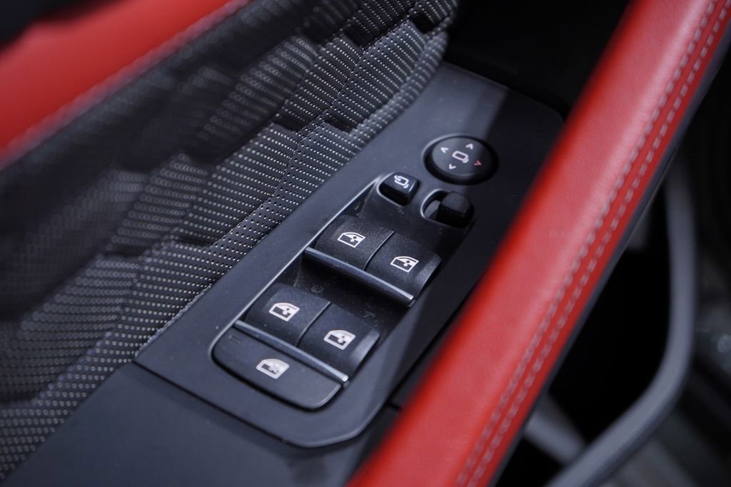 Used 2023 BMW X6 M w/ Executive Package image 17