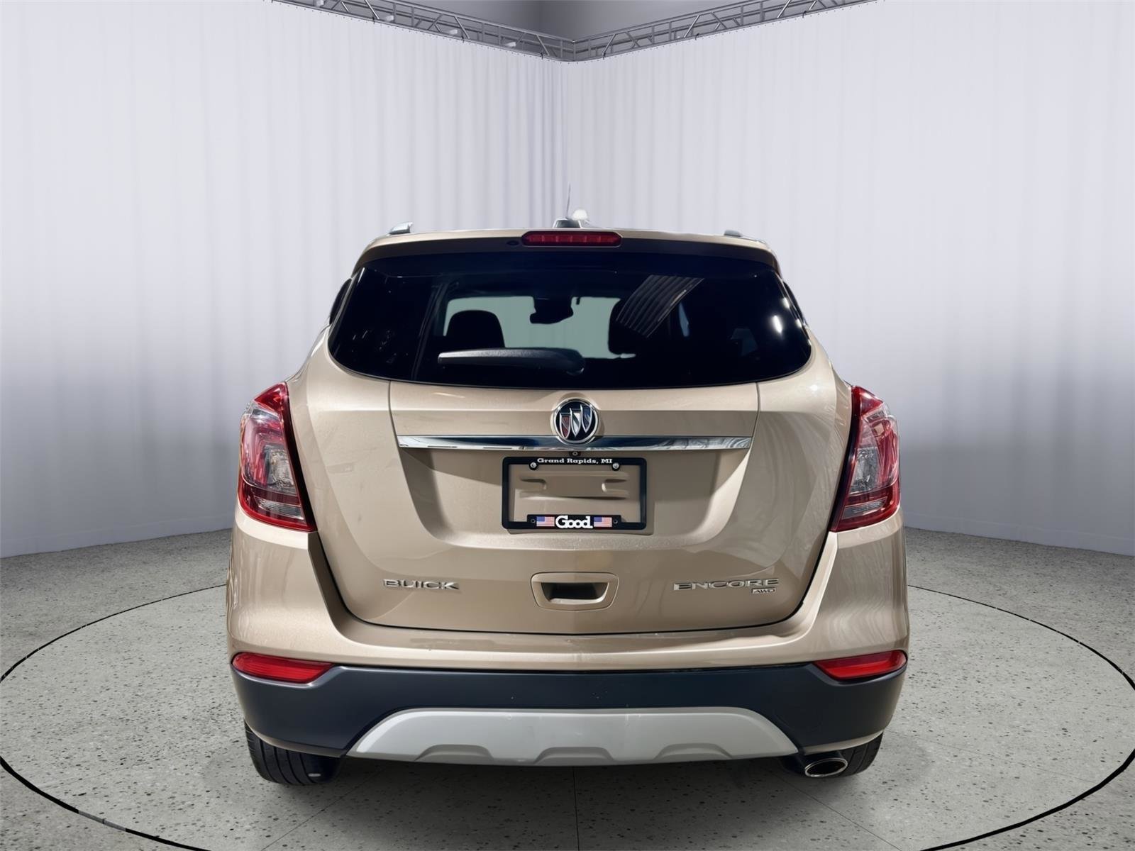 Used 2018 Buick Encore Preferred AWD/4WD image 5