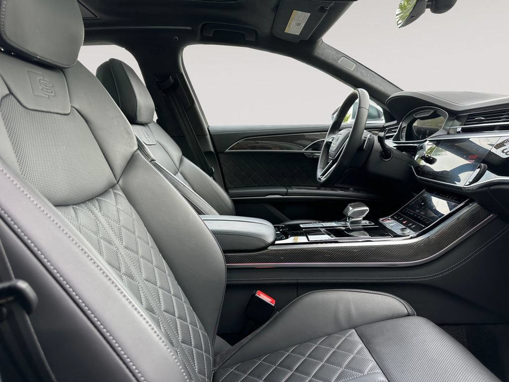 Certified 2023 Audi S8 AWD/4WD image 15