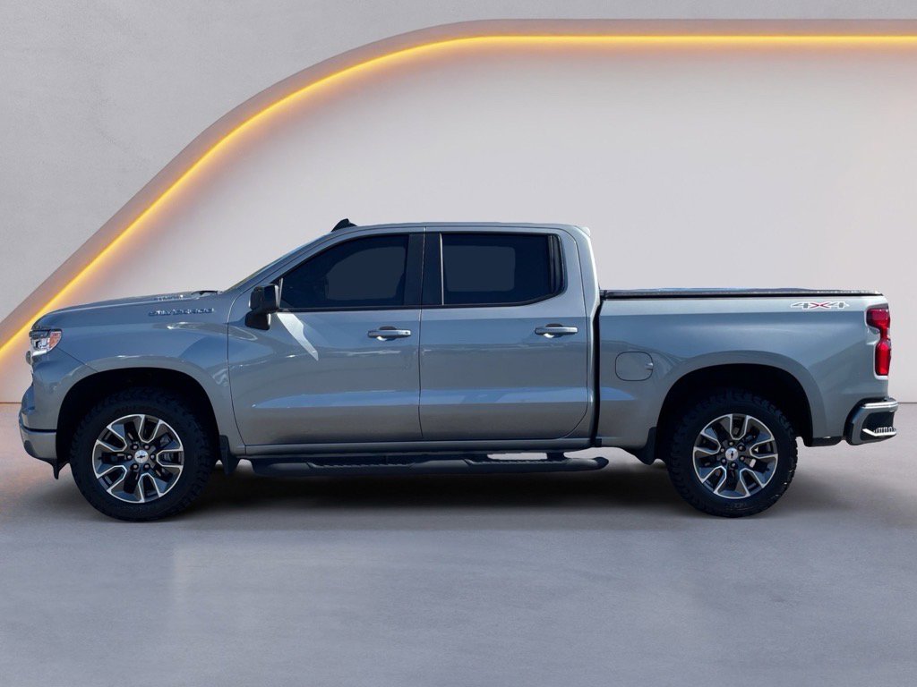 Used 2025 Chevrolet Silverado 1500 RST w/ Convenience Package II image 4