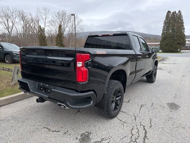 Used 2020 Chevrolet Silverado 1500 Custom Trail Boss w/ Custom Convenience Package image 3