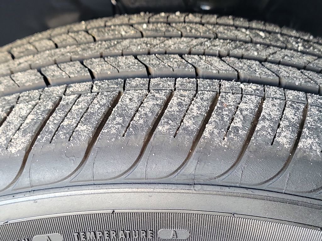 Certified 2026 MAZDA CX-50 AWD 2.5 S w/ Weather Package image 10