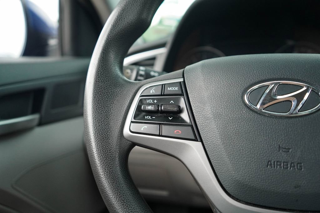 Used 2018 Hyundai Elantra SEL FWD image 27