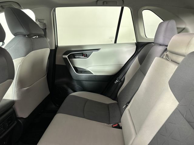Used 2021 Toyota RAV4 XLE w/ Convenience Package AWD/4WD image 14