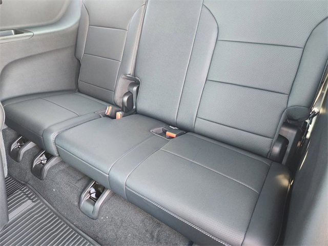 New 2026 Chevrolet Traverse LT w/ Driver Confidence Package image 32