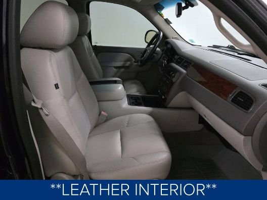 Used 2012 Chevrolet Suburban LT w/ All-Star Edition image 7