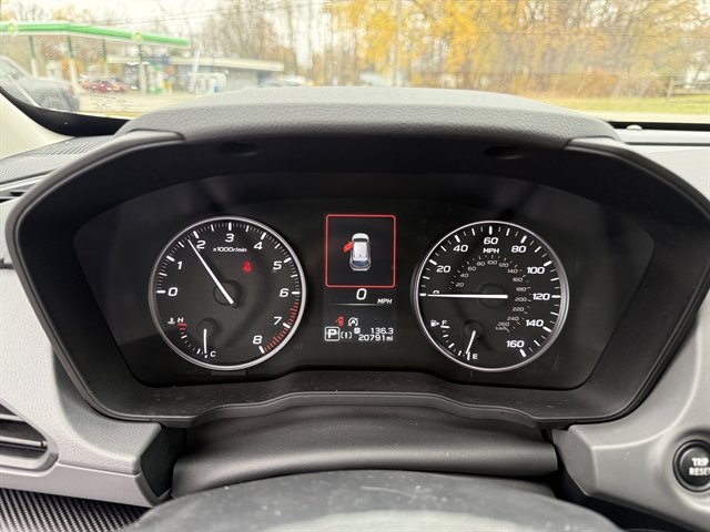 Used 2024 Subaru Crosstrek 2.0i Premium image 23