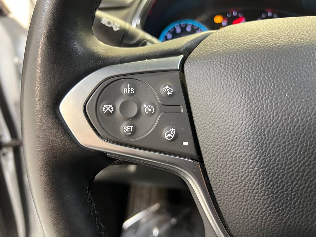 Used 2023 Chevrolet Traverse LT FWD image 19