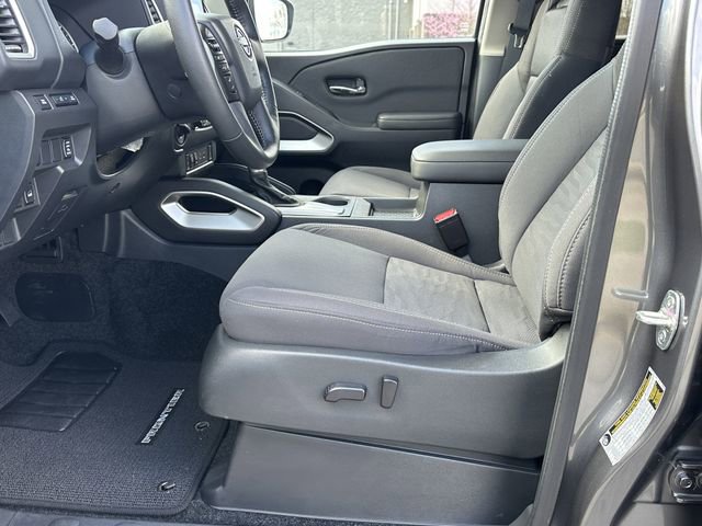 Certified 2023 Nissan Frontier SV w/ SV Convenience Package image 10