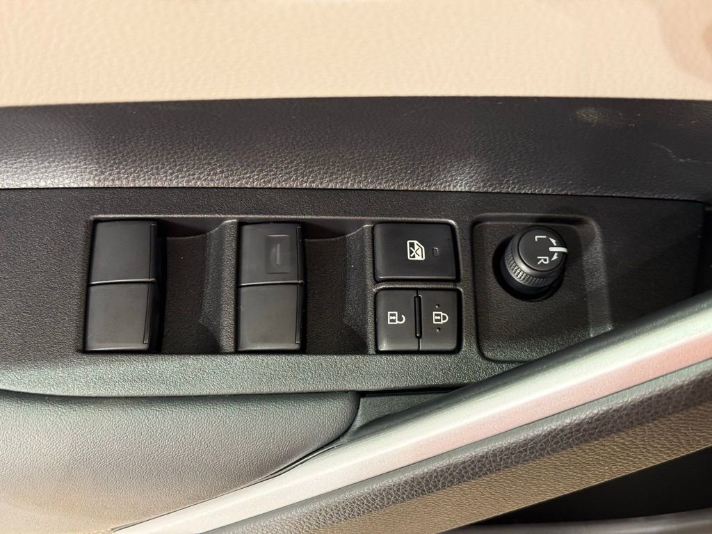 New 2026 Toyota Corolla Cross L image 16