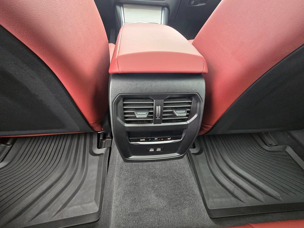 Used 2025 BMW i4 eDrive40 w/ Premium Package RWD image 26