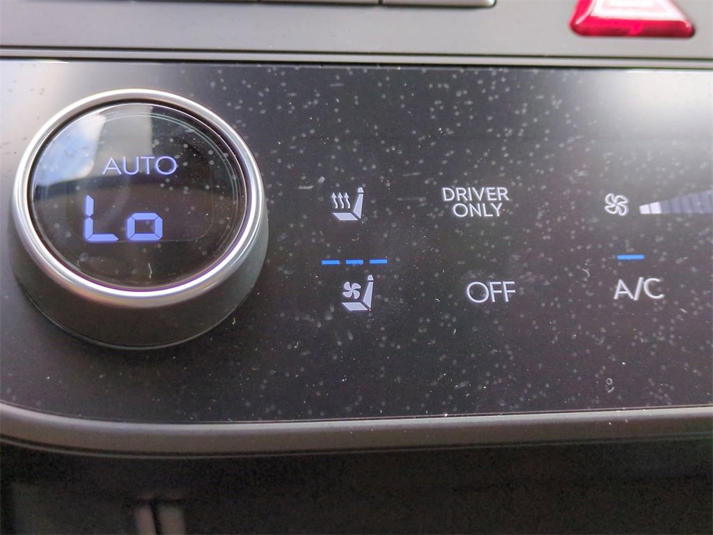 New 2025 Hyundai Sonata Limited image 24