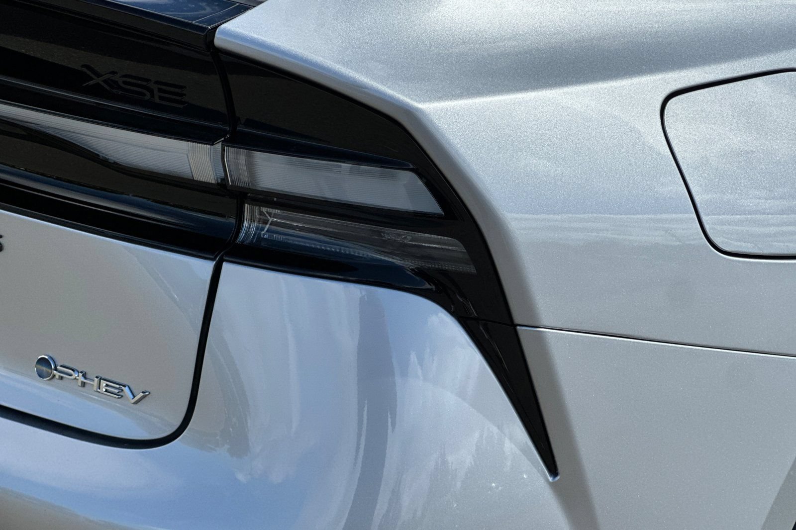 New 2026 Toyota Prius Plug-In Hybrid FWD image 31