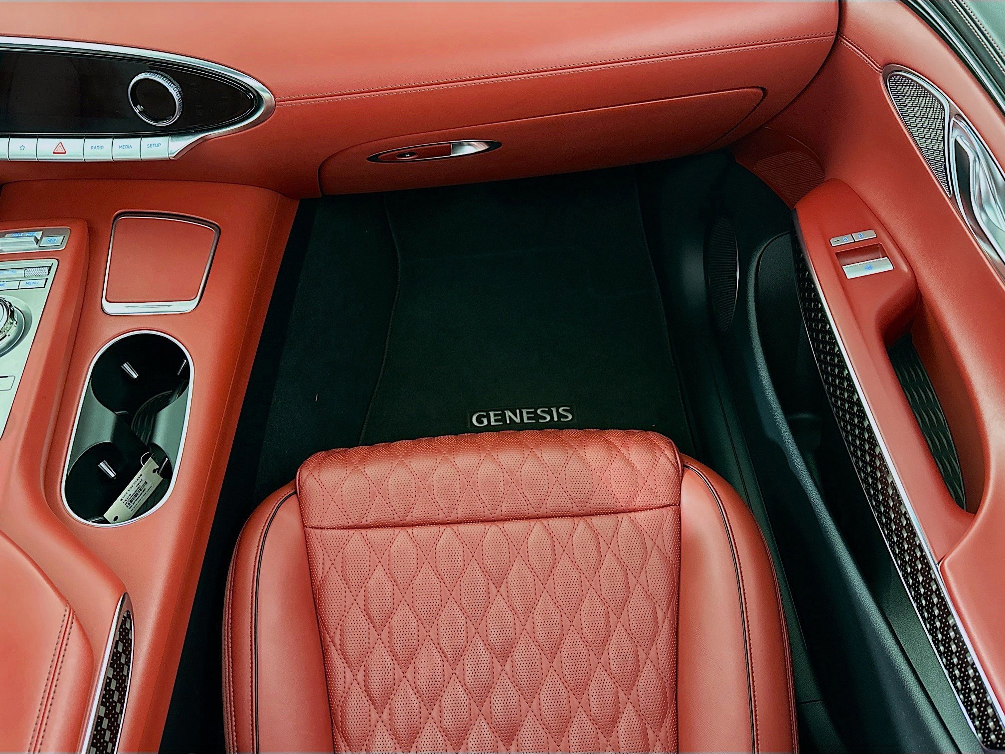 Used 2024 Genesis GV70 3.5T Sport w/ Sport Prestige Package image 22