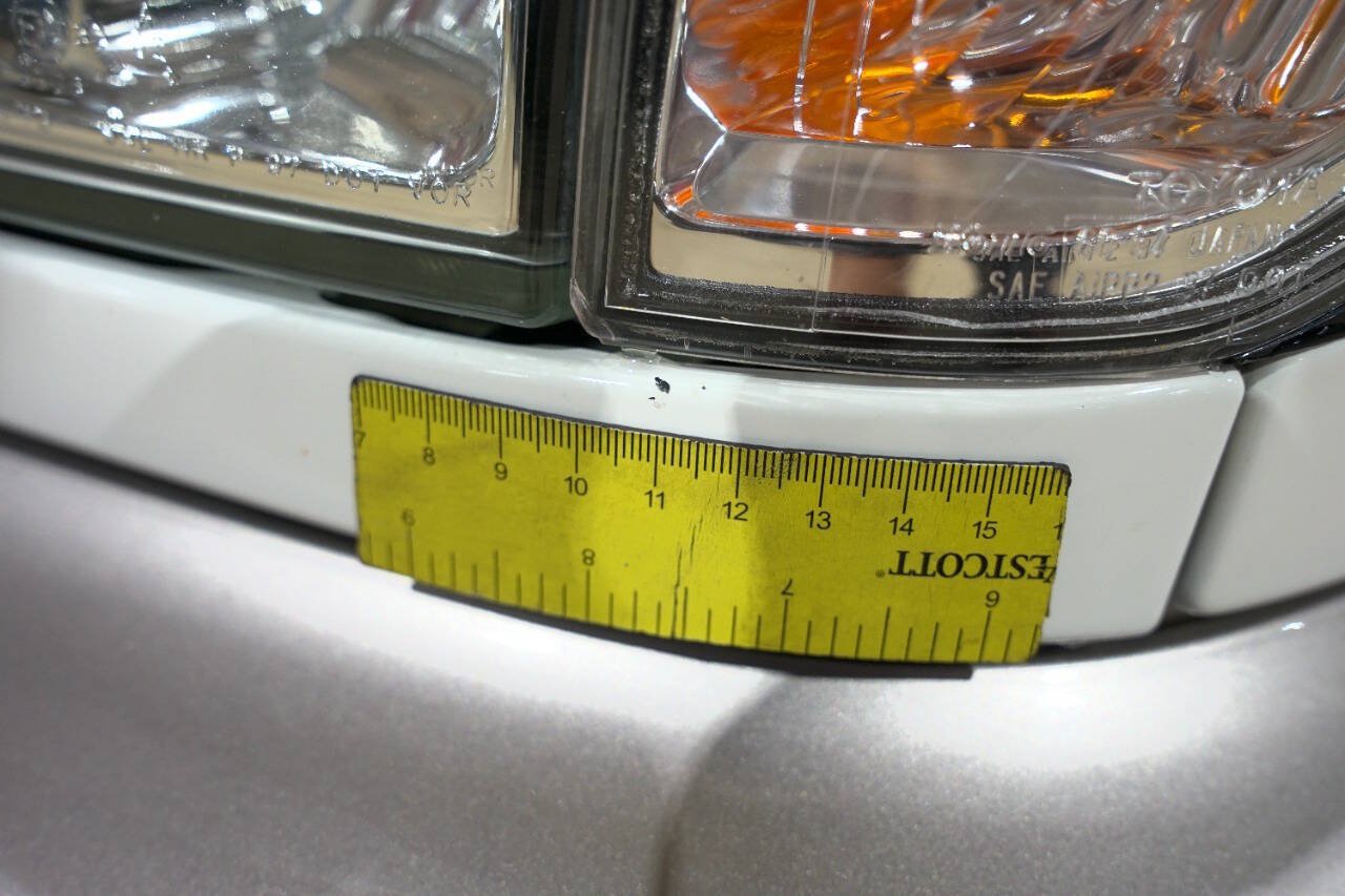Used 2005 Toyota Land Cruiser AWD/4WD image 31