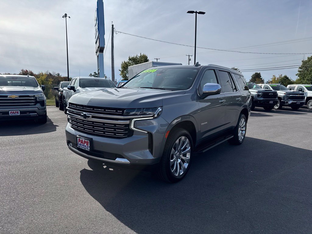 Used 2021 Chevrolet Tahoe Premier w/ Premium Package AWD/4WD image 11