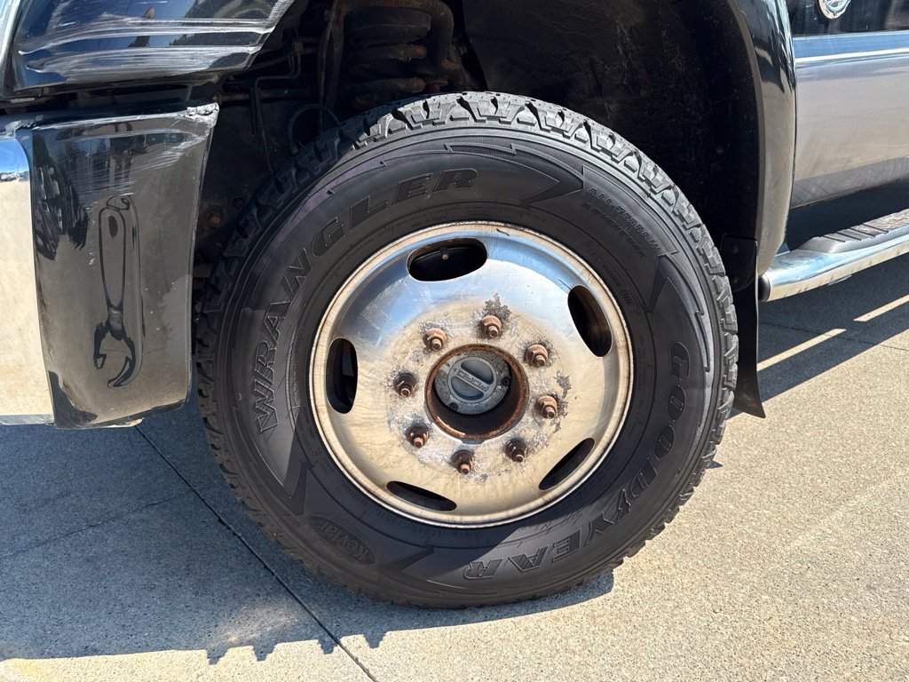 Used 2015 Ford F350 XLT w/ FX4 4x4 Off Road Package image 46
