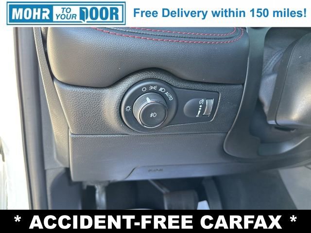 Used 2023 Dodge Durango GT image 29