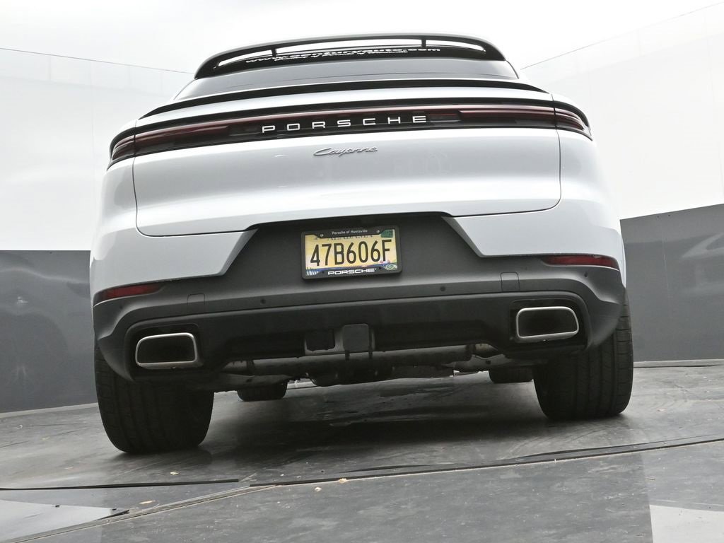 New 2025 Porsche Cayenne Coupe image 34