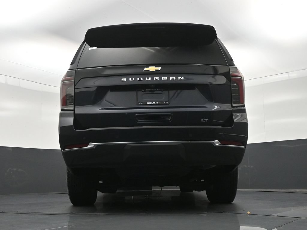 Used 2025 Chevrolet Suburban LT RWD image 28