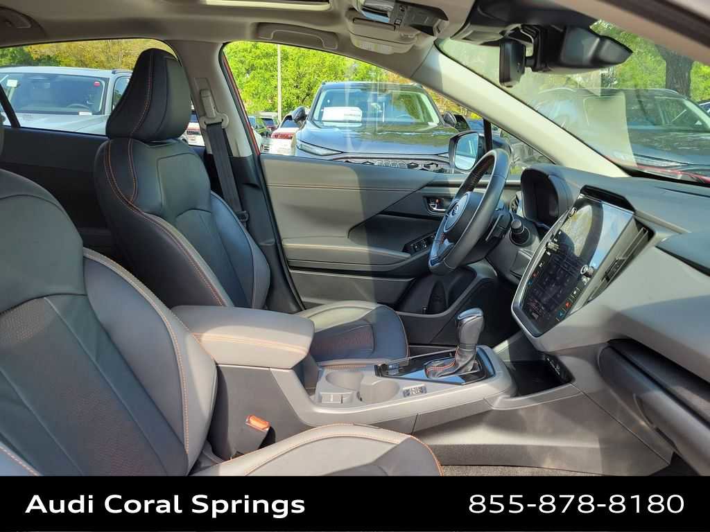 Used 2024 Subaru Crosstrek 2.5i Limited AWD/4WD image 22