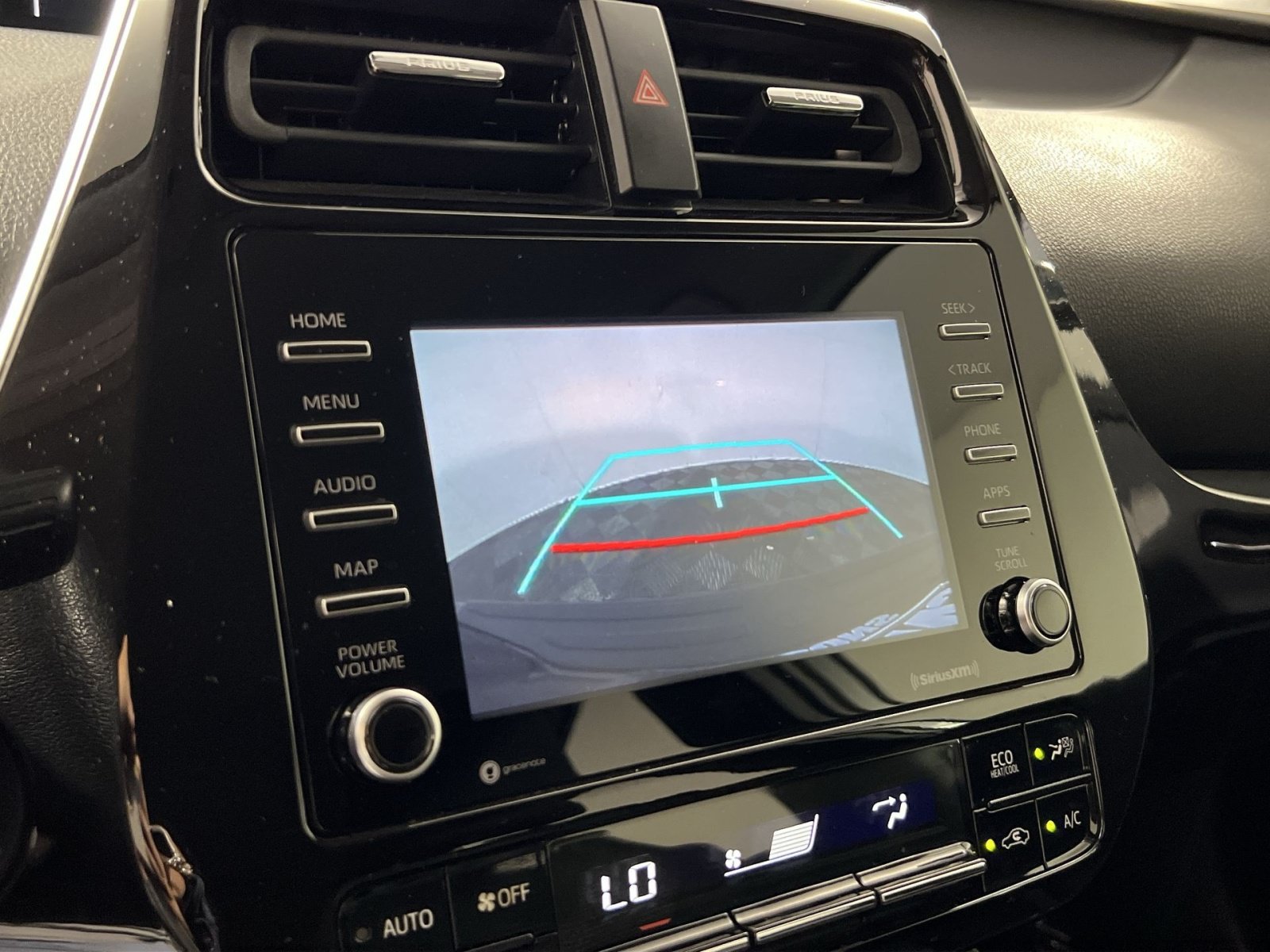 Used 2021 Toyota Prius LE w/ Carpet Mat Package (TMS) FWD image 19