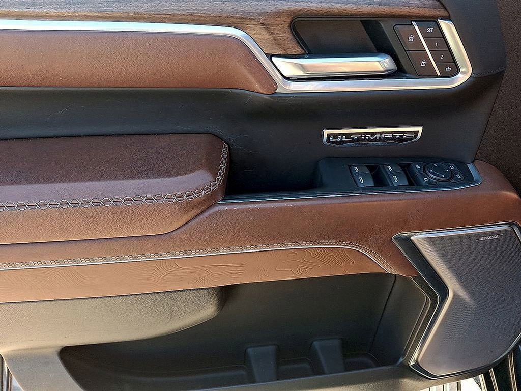 Used 2022 GMC Sierra 1500 Denali Ultimate AWD/4WD image 12