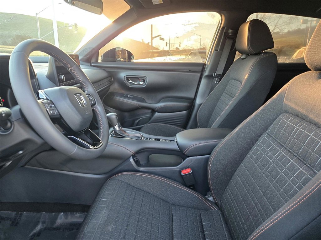 Used 2024 Honda HR-V Sport image 26