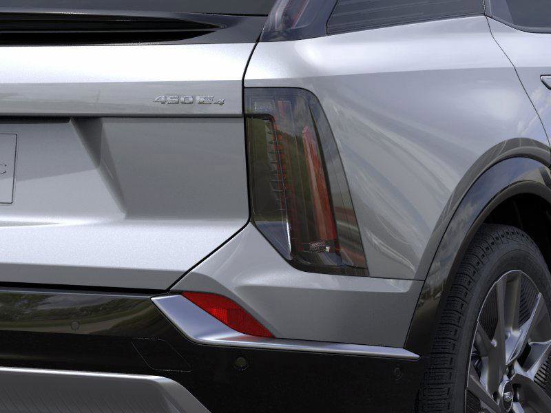 New 2026 Cadillac Optiq Luxury 2 image 12