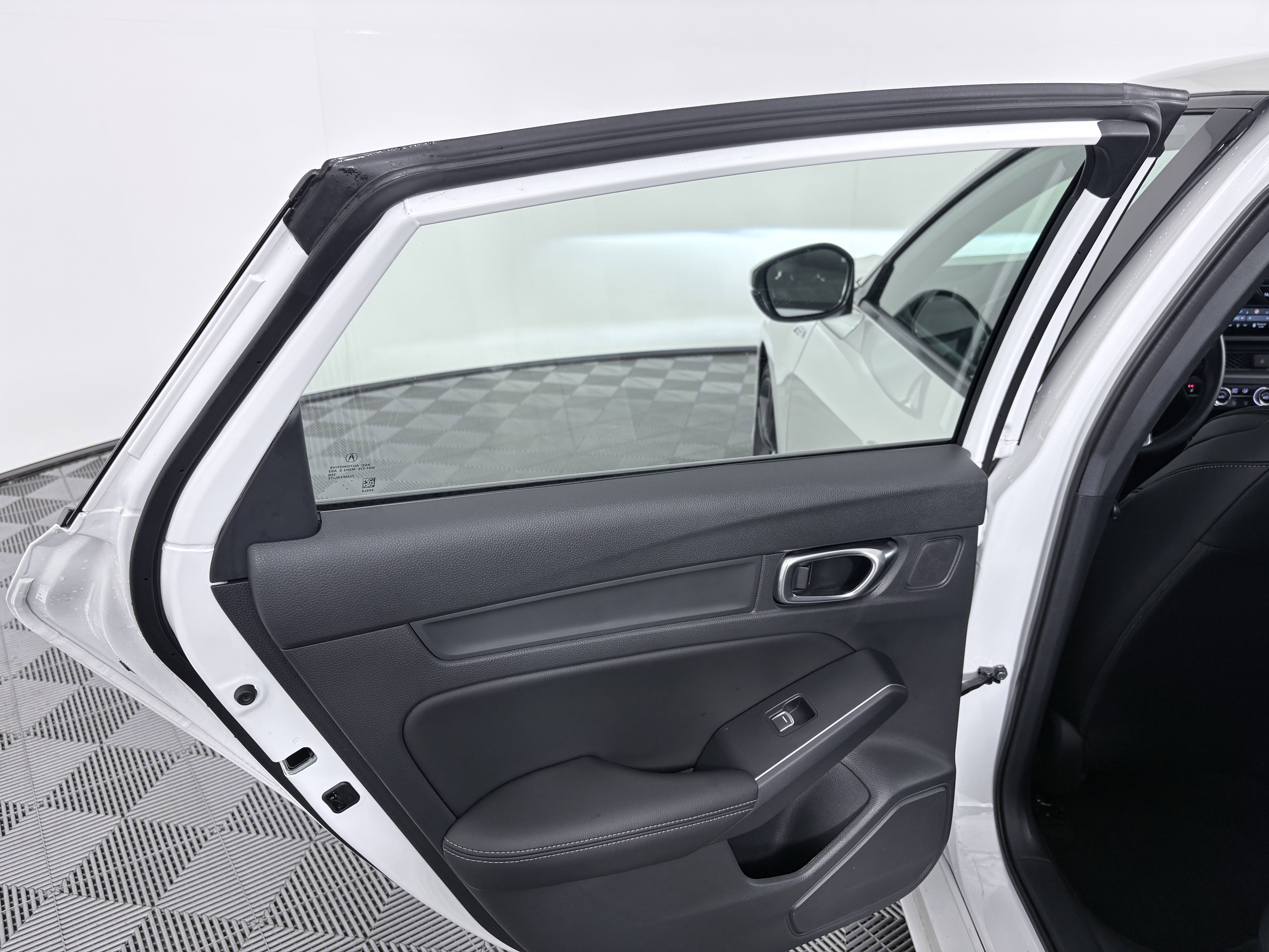 Used 2025 Acura Integra A-Spec image 29