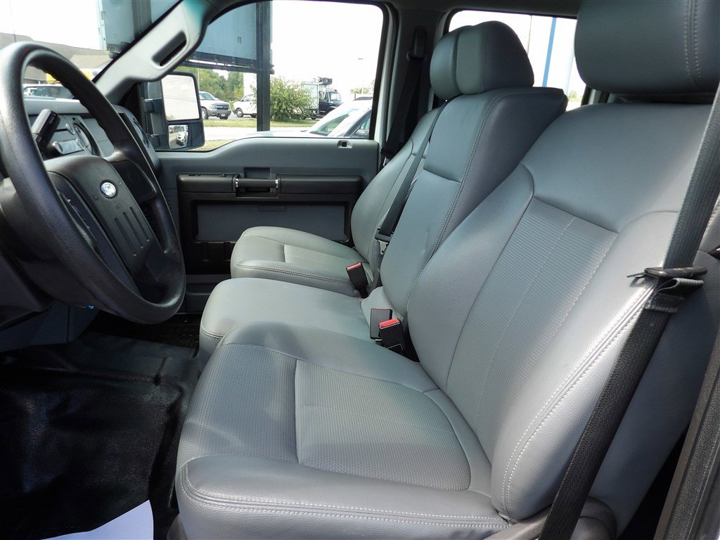 Used 2015 Ford F250 XL w/ Power Equipment Group image 19