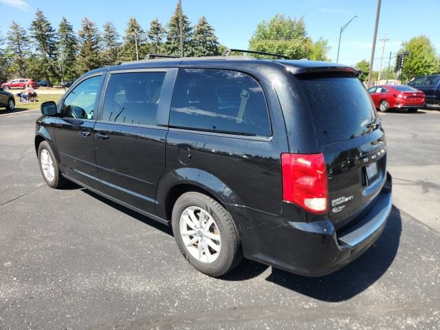 Used 2016 Dodge Grand Caravan SXT FWD image 4