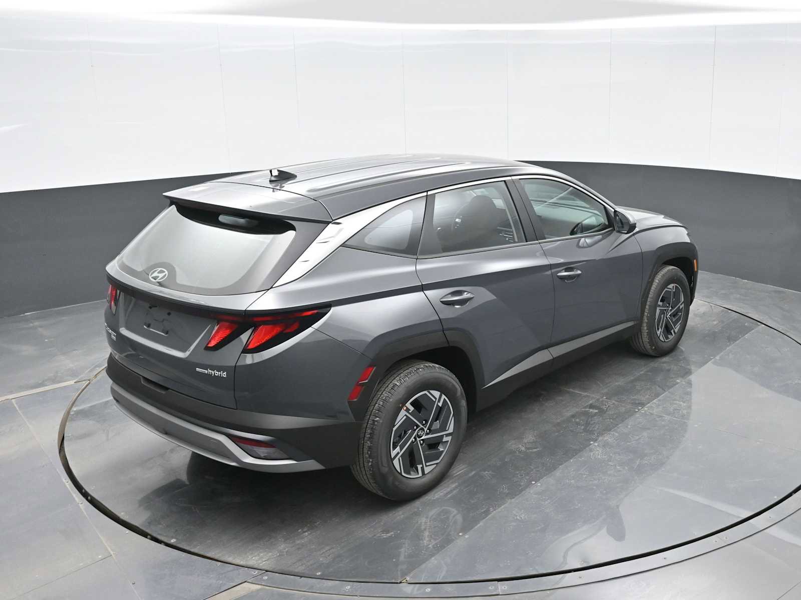 New 2026 Hyundai Tucson Blue SE image 28