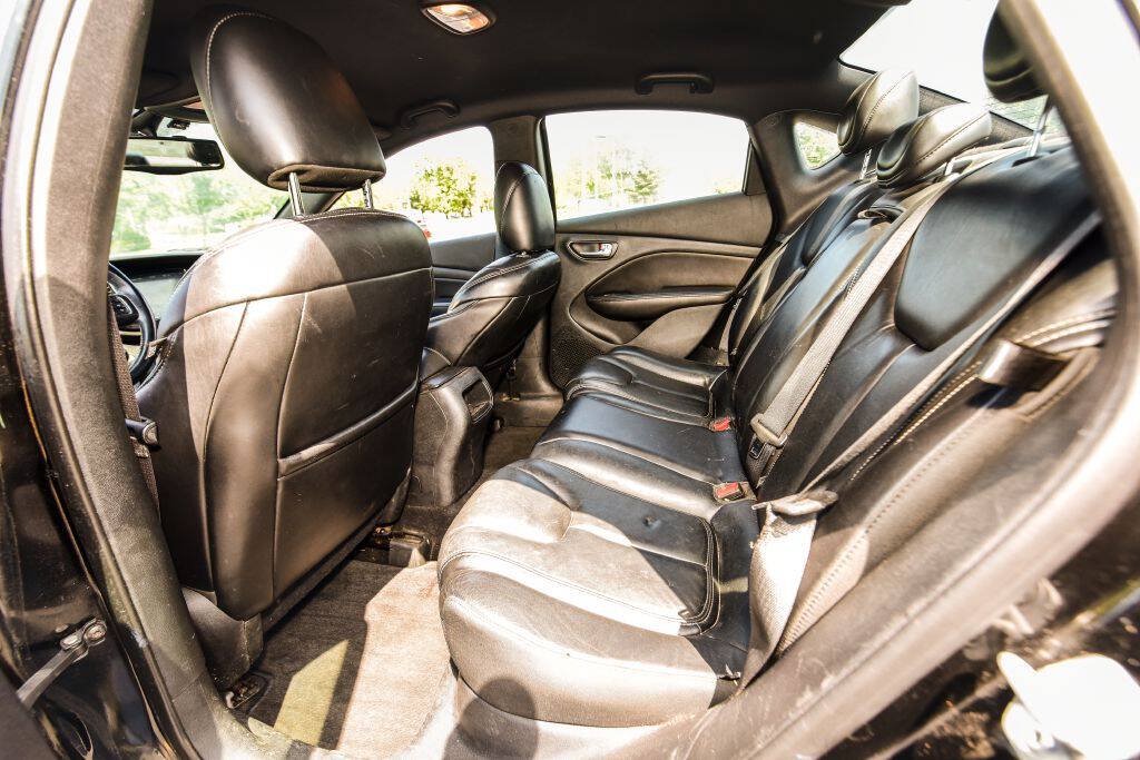 Used 2013 Dodge Dart Limited w/ Premium Group FWD image 11