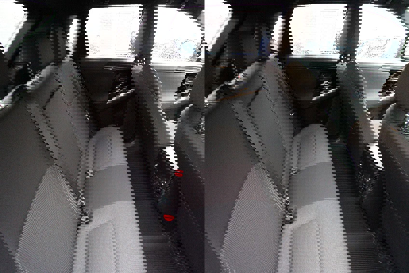 Used 2025 Subaru Solterra Premium w/ Premium Package image 22