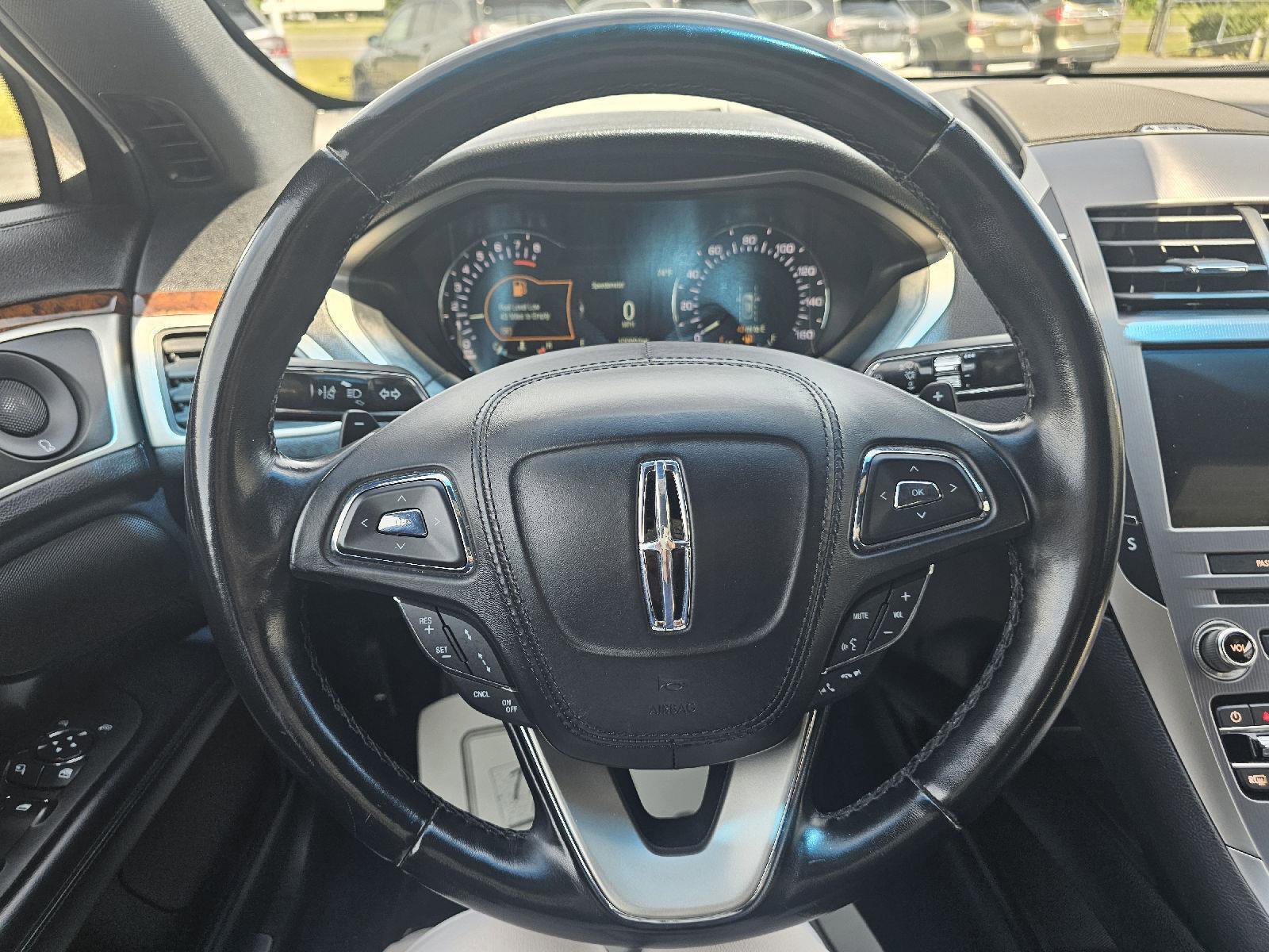 Used 2019 Lincoln MKZ Reserve w/ Reserve Plus Package image 16