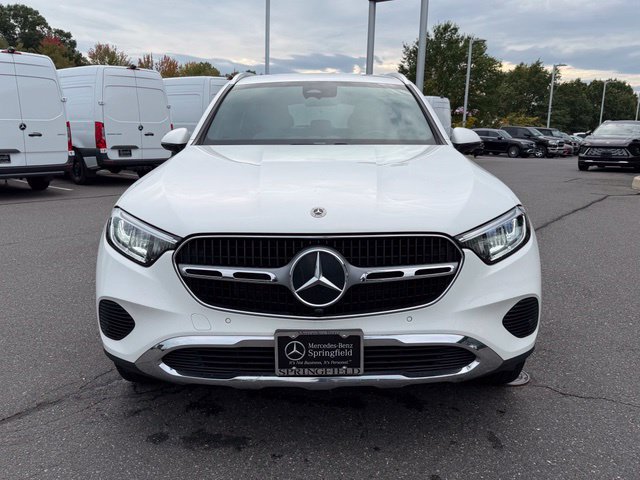 Used 2023 Mercedes-Benz GLC 300 4MATIC image 2
