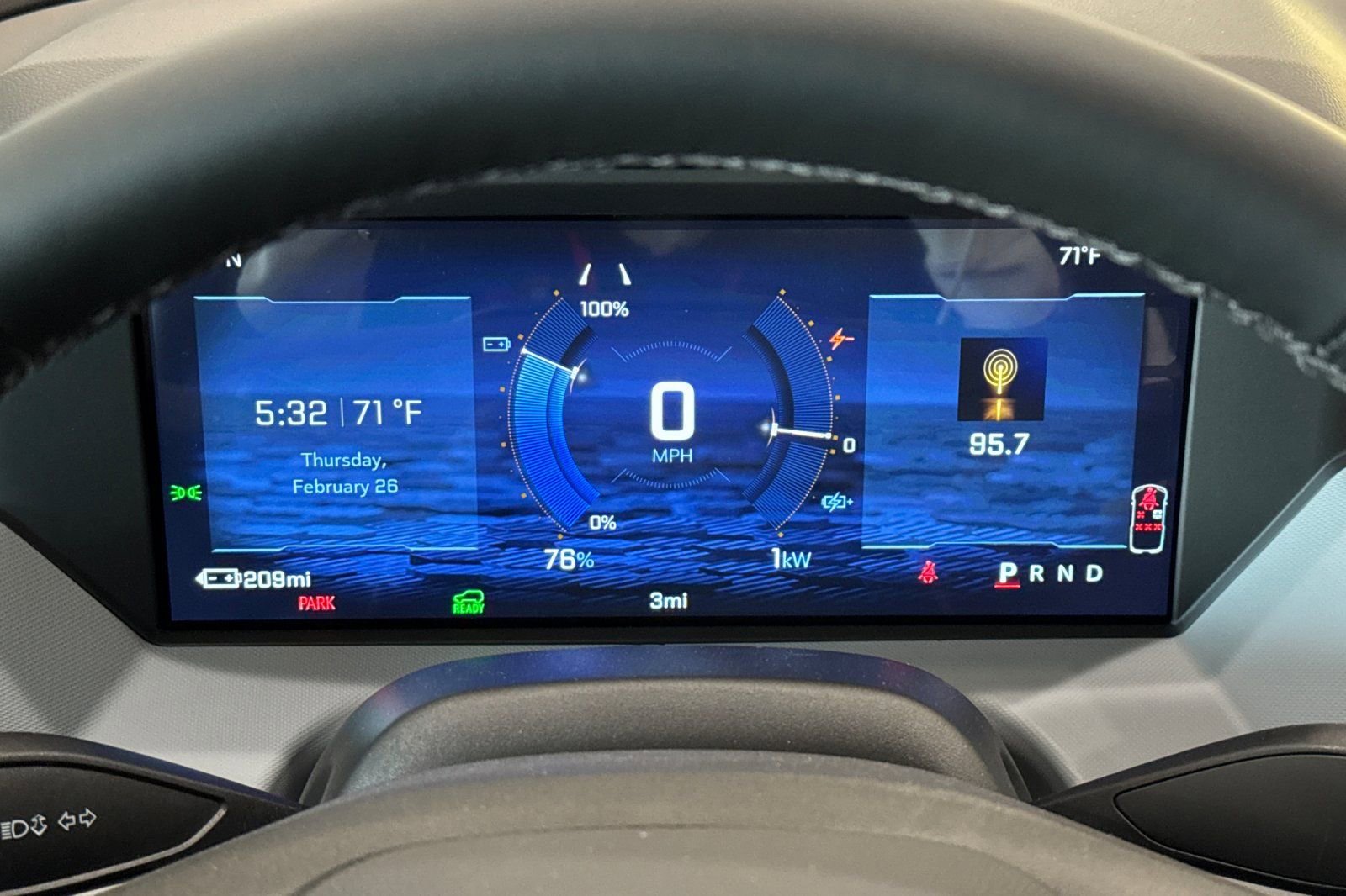 New 2027 Chevrolet Bolt LT w/ Comfort Package image 23