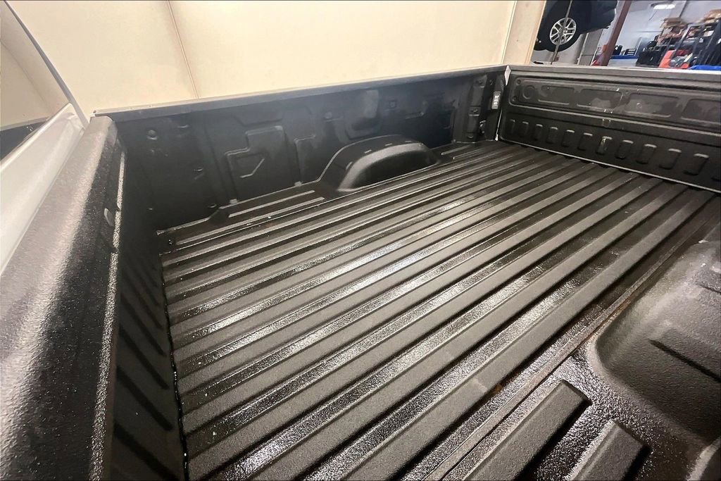 Used 2023 Chevrolet Silverado 2500 W/T w/ WT Convenience Package image 21